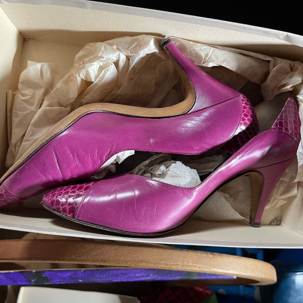 Vogue Vintage Bruno Magli Fuchsia and Snakeskin Heels